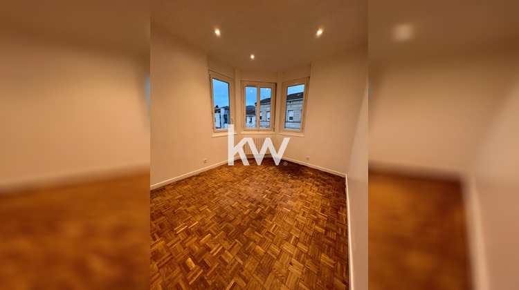 Ma-Cabane - Vente Immeuble Le Chambon-Feugerolles, 300 m²