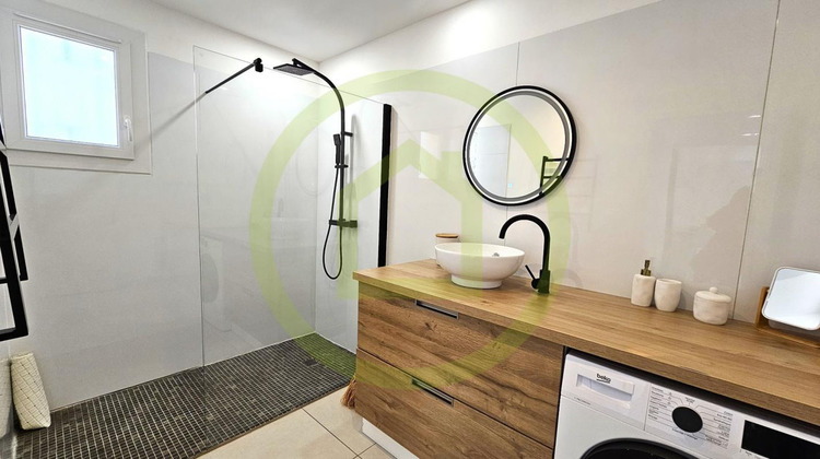 Ma-Cabane - Vente Immeuble LE GRAU DU ROI, 185 m²