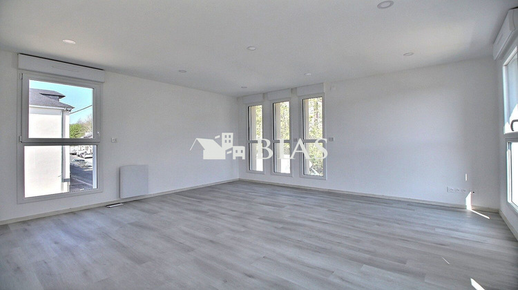 Ma-Cabane - Vente Immeuble Le Houlme, 248 m²