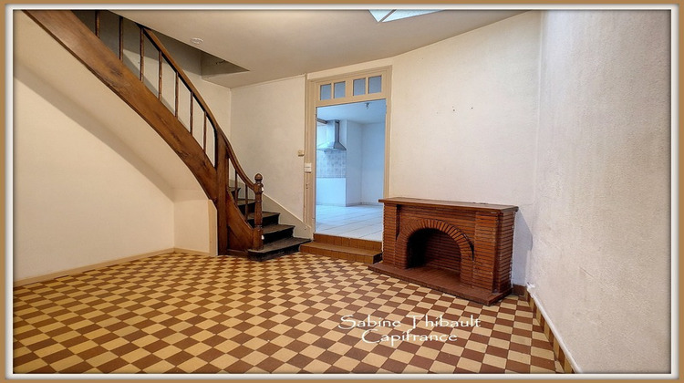 Ma-Cabane - Vente Immeuble LE LUDE, 145 m²