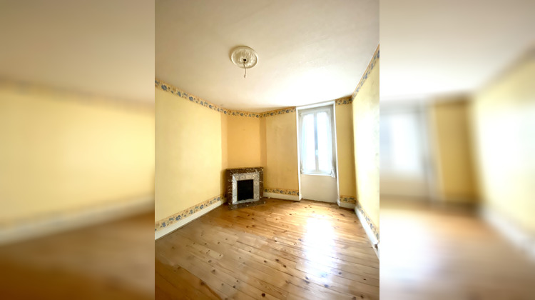 Ma-Cabane - Vente Immeuble Le Mayet-de-Montagne, 326 m²