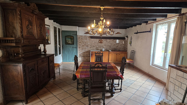 Ma-Cabane - Vente Immeuble LE MAYET-DE-MONTAGNE, 320 m²