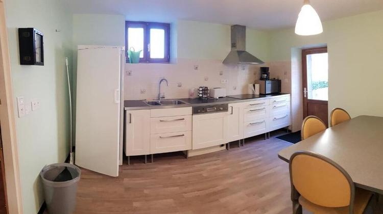 Ma-Cabane - Vente Immeuble LE MAYET-DE-MONTAGNE, 652 m²