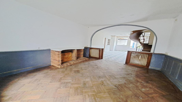 Ma-Cabane - Vente Immeuble LE MELE SUR SARTHE, 330 m²
