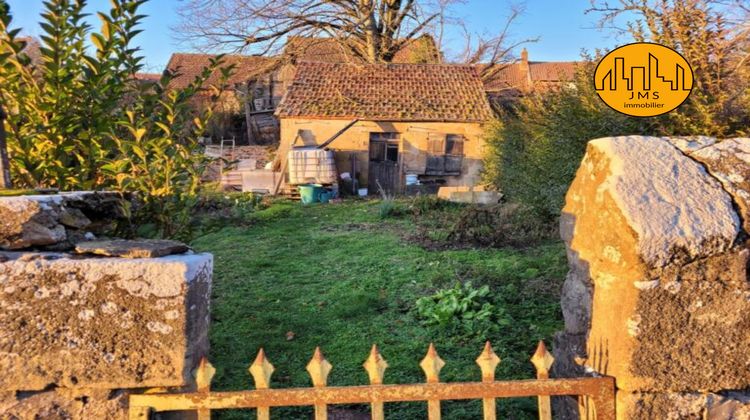 Ma-Cabane - Vente Immeuble Le Montet, 195 m²