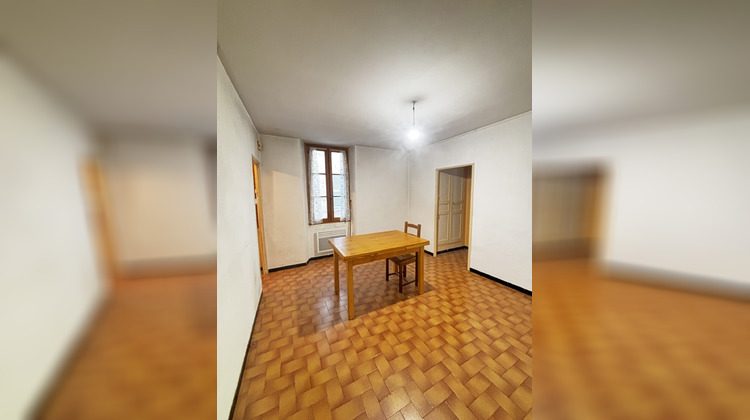 Ma-Cabane - Vente Immeuble Le Muy, 104 m²