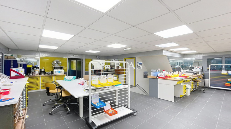 Ma-Cabane - Vente Immeuble Le Neubourg, 220 m²