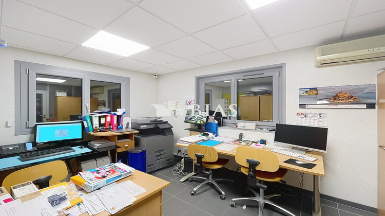 Ma-Cabane - Vente Immeuble Le Neubourg, 220 m²