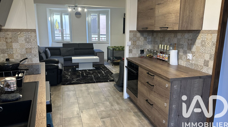 Ma-Cabane - Vente Immeuble Le Péage-de-Roussillon, 235 m²