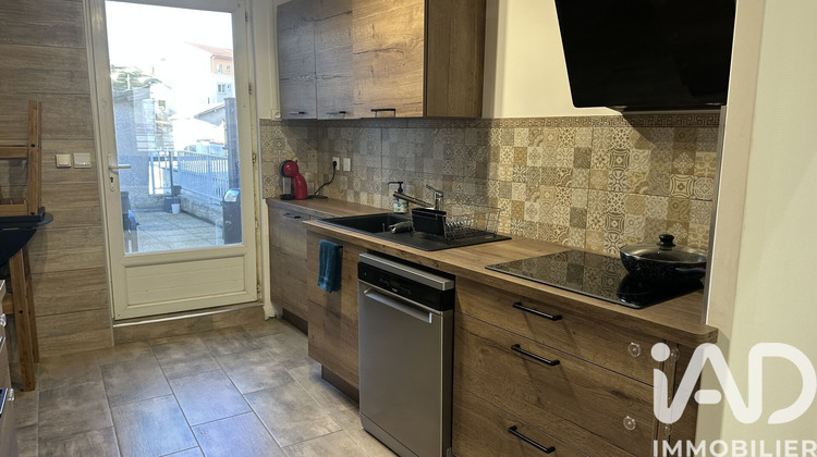 Ma-Cabane - Vente Immeuble Le Péage-de-Roussillon, 235 m²