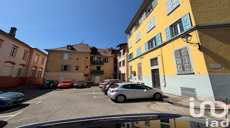 Ma-Cabane - Vente Immeuble Le Pont-de-Beauvoisin, 179 m²