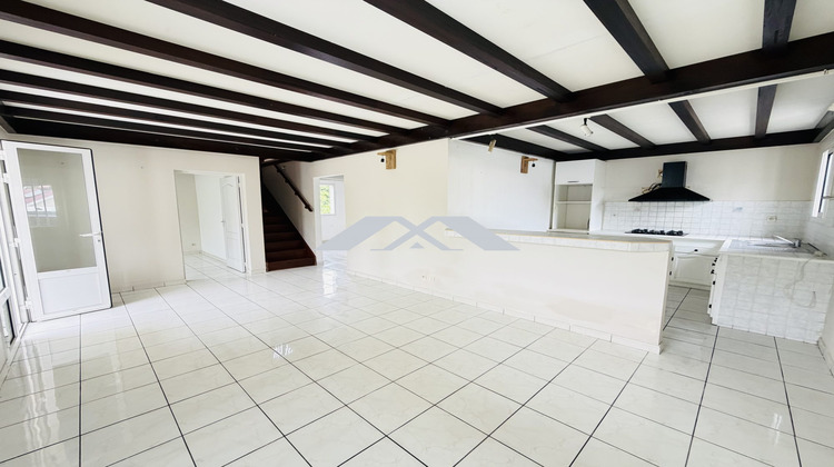 Ma-Cabane - Vente Immeuble LE TAMPON, 158 m²