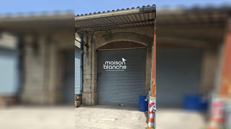 Ma-Cabane - Vente Immeuble Le Thou, 200 m²