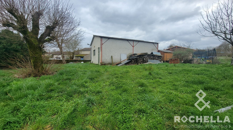 Ma-Cabane - Vente Immeuble Le Vert, 80 m²