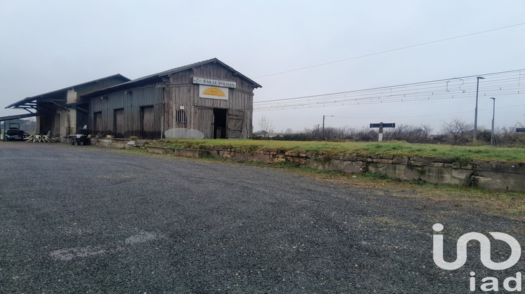 Ma-Cabane - Vente Immeuble Les Églisottes-Et-Chalaures, 400 m²