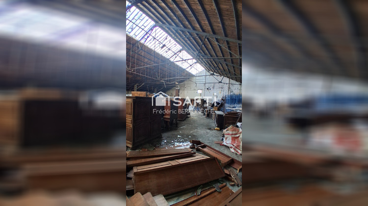 Ma-Cabane - Vente Immeuble Les Eglisottes-Et-Chalaures, 1000 m²