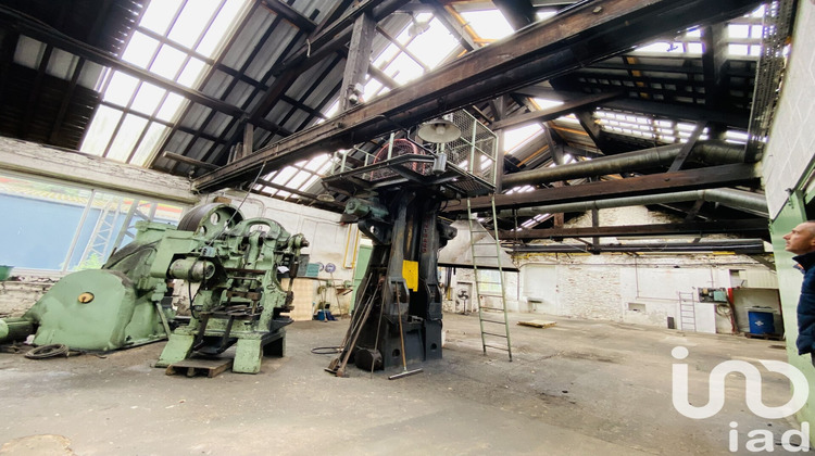 Ma-Cabane - Vente Immeuble Les Hautes-Rivières, 6228 m²