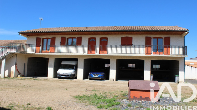 Ma-Cabane - Vente Immeuble Les Martres-d'Artière, 272 m²