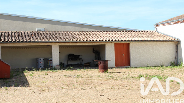 Ma-Cabane - Vente Immeuble Les Martres-d'Artière, 272 m²