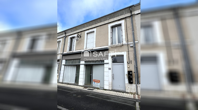 Ma-Cabane - Vente Immeuble Les Ormes, 122 m²