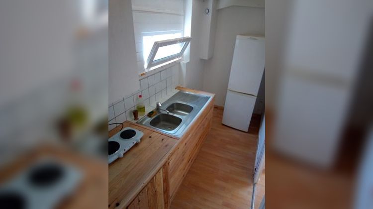 Ma-Cabane - Vente Immeuble LIGUEIL, 77 m²