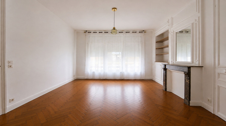 Ma-Cabane - Vente Immeuble LILLE, 166 m²