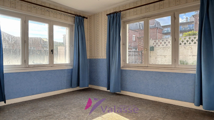 Ma-Cabane - Vente Immeuble Lillebonne, 111 m²