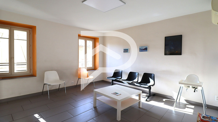 Ma-Cabane - Vente Immeuble LISLE-SUR-TARN, 226 m²