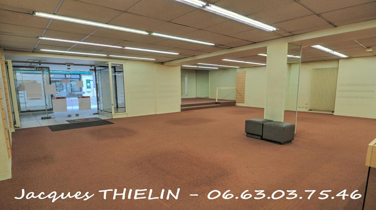 Ma-Cabane - Vente Immeuble LONGUE JUMELLES, 240 m²