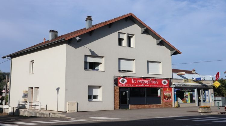 Ma-Cabane - Vente Immeuble LONS LE SAUNIER, 330 m²