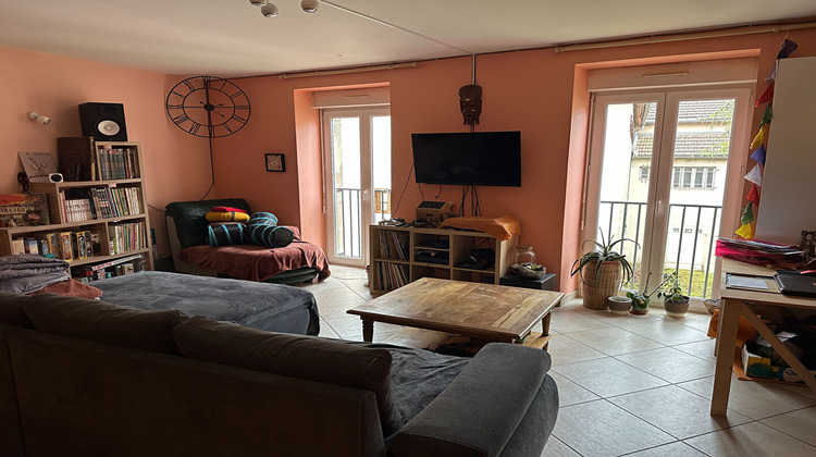 Ma-Cabane - Vente Immeuble LONS-LE-SAUNIER, 196 m²