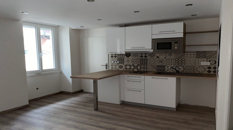 Ma-Cabane - Vente Immeuble Lons-le-Saunier, 94 m²
