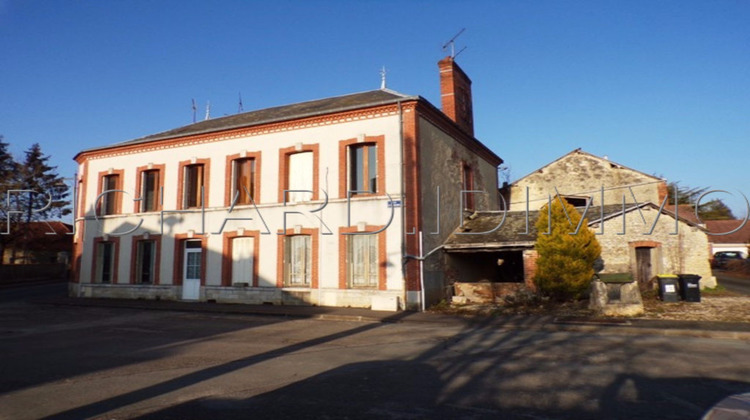 Ma-Cabane - Vente Immeuble Lorcy, 256 m²