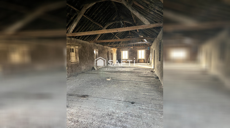 Ma-Cabane - Vente Immeuble Loue, 150 m²