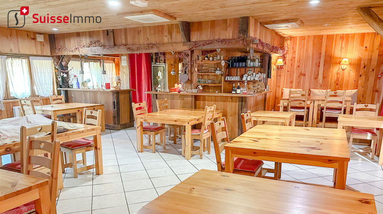 Ma-Cabane - Vente Immeuble LOUGRES, 300 m²