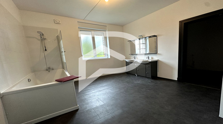 Ma-Cabane - Vente Immeuble LOUVROIL, 300 m²