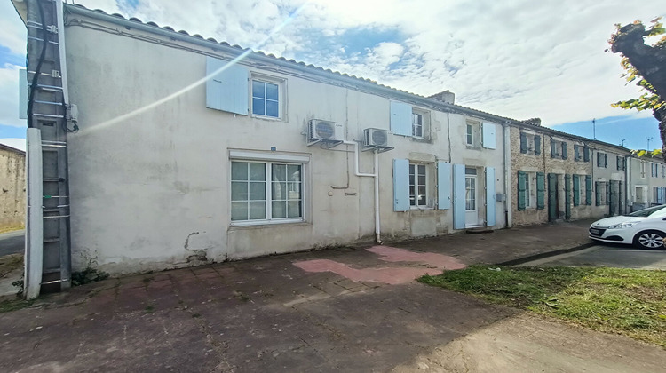 Ma-Cabane - Vente Immeuble LUSSANT, 354 m²