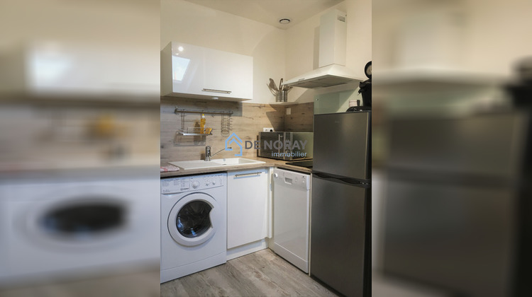 Ma-Cabane - Vente Immeuble LUSSAULT-SUR-LOIRE, 198 m²