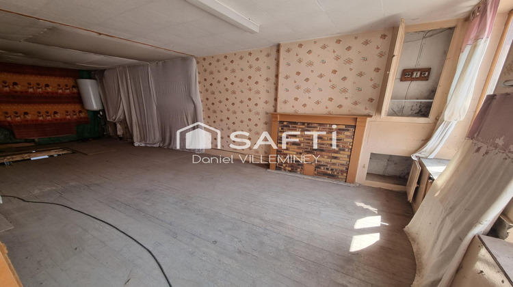 Ma-Cabane - Vente Immeuble Luxeuil-les-Bains, 215 m²