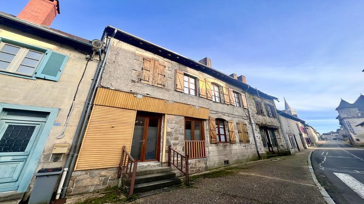 Ma-Cabane - Vente Immeuble Magnac-Bourg, 220 m²