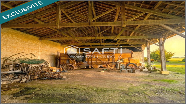 Ma-Cabane - Vente Immeuble Magnac-Lavalette-Villars, 290 m²