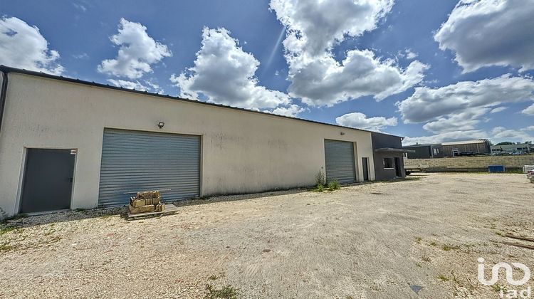 Ma-Cabane - Vente Immeuble Magnac-sur-Touvre, 300 m²