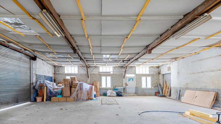 Ma-Cabane - Vente Immeuble MAGNY EN VEXIN, 833 m²