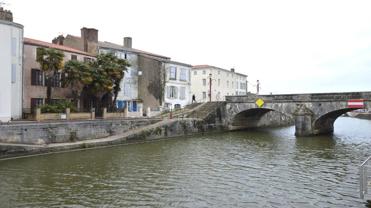 Ma-Cabane - Vente Immeuble MARANS, 300 m²