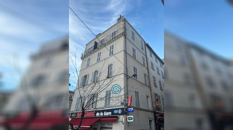 Ma-Cabane - Vente Immeuble Marseille, 176 m²