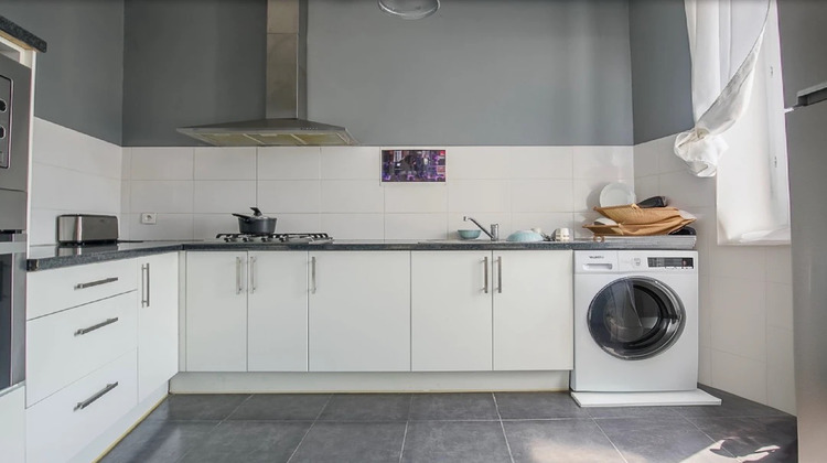 Ma-Cabane - Vente Immeuble Marseille, 195 m²