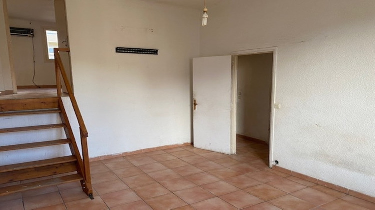 Ma-Cabane - Vente Immeuble MARSEILLE 3EME ARRONDISSEMENT, 160 m²