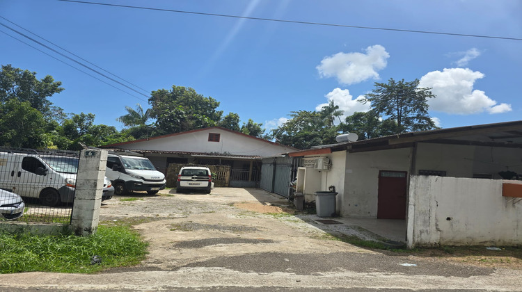 Ma-Cabane - Vente Immeuble Matoury, 350 m²