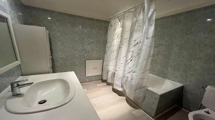 Ma-Cabane - Vente Immeuble Mauriac, 135 m²