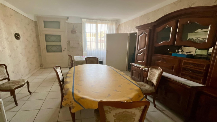 Ma-Cabane - Vente Immeuble Mehun-sur-Yevre, 260 m²